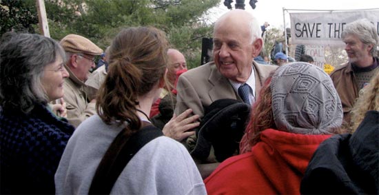 lisa bennett - Wendell Berry Joins Anti-Mountaintop Removal Sit-In