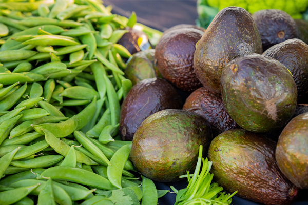 snap peas and avocados